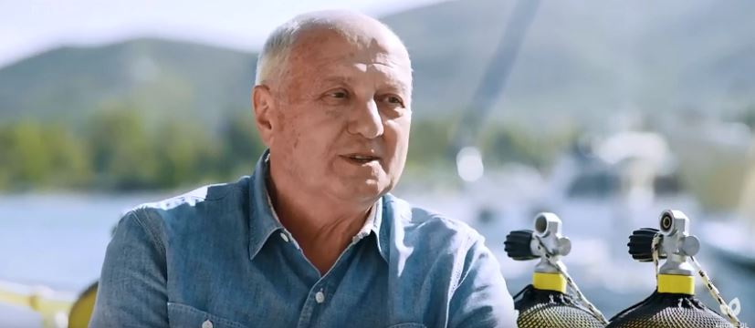 Türkiye’nin ilk dalış okulunu açan insan. Dalgıç, yazar, su altı