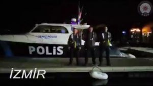 #Covid_19 mücadelesinde sağlık çalışanlarının yanındayız⚓#EvdeKal#SaglikcilariniAlkisla @saglikbakanligi #KorumaDairesiBaskanligi #DenizPolisi #KurbagaAdam #TurkiyeHudutVeSahillerSaglikGenelMudurluguVideo