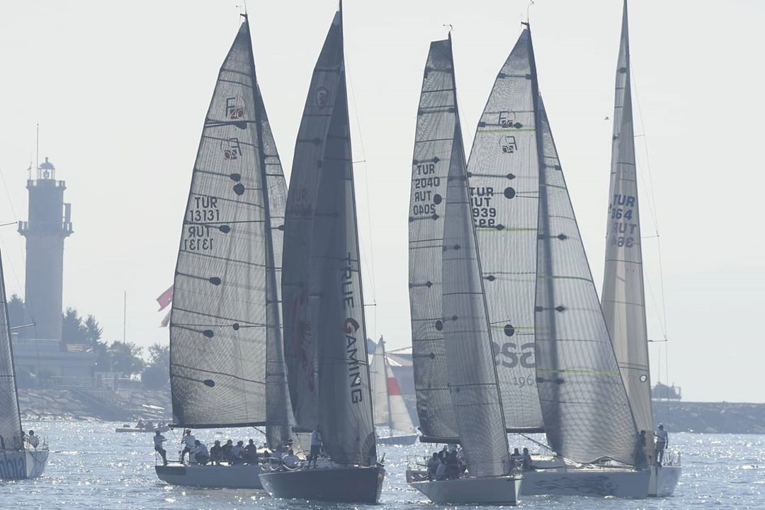 Bu gönderiyi Instagram'da gör EKER-TAYK Trofesi / Moda Deniz Kulübü