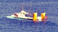 Muğla’nın Bodrum ilçesinde yelken ve yat yarışlarında kullanılan hakem teknesi battı. Dalgıçların ve Sahil Güvenlik ekiplerinin yardımı ile Bodrum Limanı’na çekilen teknenin su alarak battığı belirtildi. Muğla’nın Bodrum ilçesinde yelken, yat ve optimist yarışmalarında ve uluslararası yarışmalarda hakem teknesi olarak […]
