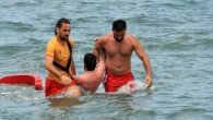 Samsun Büyükşehir Belediyesi sorumluluk alanındaki plajlarda hizmet veren cankurtaranlar haziran ve temmuz aylarında 98 kişiyi boğulmaktan kurtardı. Samsun Büyükşehir Belediyesi İtfaiye Dairesi Başkanlığı’na bağlı cankurtaran ekipleri vatandaşların huzurlu, rahat ve güvenli bir şekilde denize girebilmesini sağlamak için sahillerde görevlerini sürdürüyor. […]