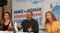 İzmir Büyükşehir Belediyesi ev sahipliğinde yapılan 4. İzmir Körfez Festivali’ne katılan Milli Rüzgâr Sörfü Sporcusu Çağla Kubat ve Milli Uçurtma Sörfü Sporcusu Bilge Öztürk, deneyimlerini ve deniz sporlarındaki hedeflerini gençlerle ve deniz sporuna ilgi duyanlarla paylaştı. İzmir Büyükşehir Belediyesi himayelerinde […]