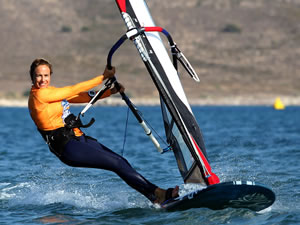 Uzun süredir Türkiye’de yapılamayan Profesyonel Windsurf Birliği (PWA) Dünya Şampiyonası,bu