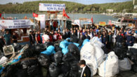 Bodrum’da deniz dibi ve kıyı temizliği yapıldı. Yapılan temizlikte yaklaşık 15 ton atık toplandı. Muğla’nın Bodrum ilçesinde, deniz dibi ve kıyı temizliğinde 15 tona yakın atık toplanırken, denize 100 bin balık yavrusu salındı. Güvercinlik açıklarındaki Salih Adası ile civar koylarda […]