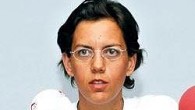 1 Mayıs tarihinde 125 metreye dalarak dünya rekoru kırmaya hazırlanan Dünya Sualtı Serbest Dalış rekortmeni Yasemin Dalkılıç, önceki günkü antrenmanda rahatsızlanmasının ardından bu denemesinden vazgeçti. Hastaneden taburcu olduktan sonra bir basın toplantısı düzenleyen rekortmen dalgıç, “Daha fazla risk almak istemiyorum” […]