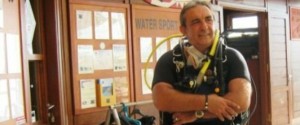 Bahattin Memişoğlu Kemer’e bir seminer için geliyor haberini alıyor ve