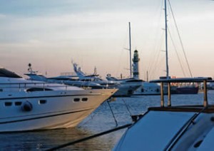 Akdeniz’in gözbebeği, birbirinden güzel koylarla çevrili Kaş, modern marinasına kavuştu.