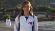 Şahika Ercümen’nin SUALTI Gazetesi’ne gönderdiği özel demec; Dünya Rekoruna hazırlandığım şu günlerde yunusların tutsak edilişlerini ve doğal ortamlarından koparılmalarını ve de bunun üzerinden büyük rantlar kazanılmasını büyük bir üzüntüyle izlemekteyim. 10-11 Kasım 2011 tarihlerinde yapacağım ‘Dikey Dalış Dünya Rekoru Denemesi’ […]