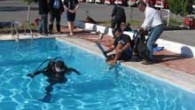 Antalya Büyükşehir Belediyesi İtfaiye Dairesi Başkanlığı’nda 15 itfaiye personeli, cankurtaran ve dalgıçlık eğitimi alıyor. Antalya Büyükşehir Belediyesi İtfaiye Dairesi Başkanlığı’nda görevli itfaiyecilere, Türkiye Sualtı Sporları Federasyonu’na bağlı özel bir kuruluş tarafından cankurtaran ve dalgıçlık eğitimi veriliyor. Profesyonel dalgıç eğitimcisi Ahmet […]