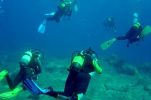 Antalya’nın Kaş ilçesinde Sualtı Dernek Başkanı Yusuf Ziya Şulekoğlu, Kuşadası’ndan