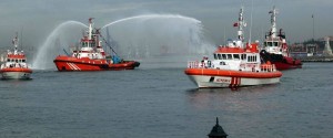 Boğazlara giren başta yakıt tankerleri olmak üzere pek çok geminin