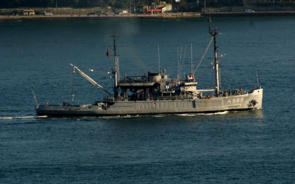 TCG IŞIN Halen donanmamızda hizmet veren, efsanevi kurtarma dalgıçlarının gemisi IŞIN. Biz