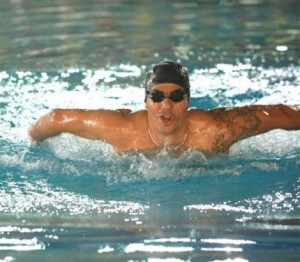 Milli sporcu, spor yaşantısında sponsoru da olan Kolin Hotel’de açtığı
