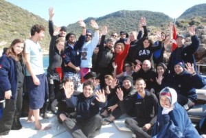 Hava sıcaklığının 19, deniz suyu sıcaklığının 17 derece kaydedildiği Antalya’nın