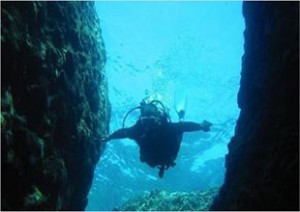 Dalış turizminin önemli merkezlerinden Kaş’ta dalış sezonu başladı. Dalgalı ve