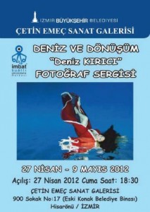Dokuz Eylül Üniversitesi Güzel Sanatlar Fakültesi Fotoğrafçılık Bölümü mezunu Deniz