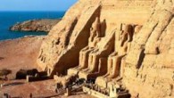 Mısır’da yeni yönetimin, turist kadınlara tesettür zorunluluğu getireceği, turistik sahilleri kapatacağı ve alkolün yasaklanacağı iddiası turizmcileri endişelendiriyor. El Gouna, Mısır’ın büyülü dalış bölgelerinden biri. Kızıldeniz’ın kıyısında turistik bir merkez. Dalış öğretmeni Ekrem Latif öğlen güneşinin altında bir masanın başında oturuyor. […]
