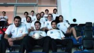 Ege Üniversitesi Prof. www.rthaber.com Dr. Sermed Akgün Kapalı Olimpik Yüzme Havuzu’nda gerçekleştirilen şampiyonada, bayanlarda İzmir Büyükşehir Belediyespor tüm rakiplerini yenerek şampiyonluğa ulaştı. Ege Üniversitesi ikinci, İstanbul Bilimsel Yüzme Eğitim Merkezi ise üçüncülüğü elde etti. Erkeklerde ise İzmir Büyükşehir Belediyespor birinciliğe […]