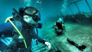 Marmaris İlçesi açıklarında iki yıl önce yanarak batan ‘Alan Express’