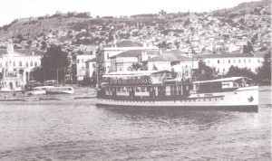 1934’te Hollanda tezgahlarıda inşa edilen BAYRAKLI 255 gross tonluk küçük