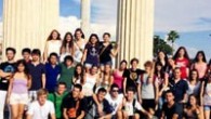 AB’nin desteklediği hayat boyu öğrenme projeleri altında, birbiriyle iletişim kuran, birbirlerini anlayan ve iş farkındalığı yaratan okullar projesine ‘Schools Communicatiwy Understanaling Business Awareness’ (Scuba) dahil olmuşlar. Böylece Almanya, Polonya, Çek Cumhuriyeti ve Belçika okulları ile işbirliği içine girmişler. İki yıldır […]