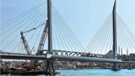İstanbul’un ihtiyaçları yine tarihe takıldı… Haliç metro geçiş köprüsü Mimar Sinan imzalı Yeşildirek Hamamı’na denk gelince ayakları değiştirildi. Ceneviz Surları ‘çelik kafesler’le korumaya alındı. Taksim-Yenikapı hattında yapılan Haliç metro geçiş köprüsü ‘tarih’ten sınıfı geçti… Tarihi yarımada (Süleymaniye Camii) silüetini etkileyeceği […]