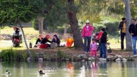 Meteoroloji Genel Müdürlüğünden yapılan açıklamaya göre, hafta sonunda yurt genelinde yağış beklenmiyor. Türkiye’nin yüksek basınç merkezinin etkisinde kalacağı, bütün bölgelerin az bulutlu ve açık geçeceği tahmin ediliyor. Geçtiğimiz hafta sonu, normallerinin altında gerçekleşen hava sıcaklıkları hafta boyunca iç ve batı […]