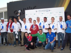 Toplam 48 teknenin yarıştığı The Marmara-Bayk Kış trofesi V. Ayakta,