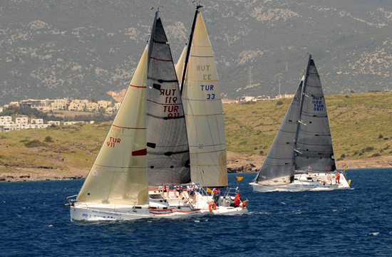 BAYK Trio Trofe Toplam 4 ayak ve 4 yarıştan oluşacak