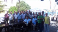 Eski-yeni yöneticiler ve öğretmelerinde katılımıyla mezunlar duygu dolu anlar yaşarken aynı zamanda hasret giderdiler. Mezunlardan bazılarının sahne aldığı organizasyonda neşeli anlar eksik olmadı. Son olarak seneye görüşmek üzere sözleşen mezunlar akşam saatlerine kadar okullarında kalarak Mezunlar Günü’nün tadını çıkardılar. virahaber.com 