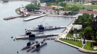 Türk Silahlı Kuvvetleri (TSK) Deniz Kuvvetleri Gölcük Denizaltı Filosu Komutanlığına bağlı Preveze sınıfı denizaltısı TCG Sakarya S-354, karanlık sularda sessizliği ve atış gücüyle düşmana korku, dosta güven veriyor. Gölcük Deniz Üssünde demirli TCG Sakarya Denizaltısı personeli, “hareket hazırlığı”, “dalış” ve […]