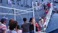 MUĞLA’nın Datça İlçesi limanında bulunan Deniz Kuvvetleri Komutanlığı’na bağlı ‘TCG Gökçeada’ adlı fırkateyn, 19 Mayıs Atatürk’ü Anma, Gençlik ve Spor Bayramı etkinlikleri kapsamında, halkın ziyaretine açıldı. ABD’nin Kaliforniya eyaletinde 1978 yılında yapımına başlanan ve 1981’de denize indirildikten sonra, 5 Nisan […]