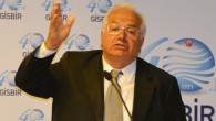 Türkiye Gemi İnşa Sanayicileri Birliği (GİSBİR) Olağan Mali Genel Kurulu’na katılan İMEAK Deniz Ticaret Odası Yönetim Kurulu Başkanı Metin Kalkavan, denizcilik sektörünün birlik ve beraberliğe ihtiyaç duyduğunu belirterek “Gemicilik büyük emek ister. Mustafa Kemal Atatürk’ün de dediği gibi; Denizlere hakim […]