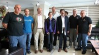 Van Gölü’nde paletsiz değişken ağırlık ile 55 metre olan dünya rekorunu kırmayı hedefleyen Dünya serbest dalış rekortmeni Şahika Ercümen, Van Belediye Başkanı Bekir Kaya’yı ziyaret etti. Yüzüncü Yıl Üniversitesi (YYÜ) Su Ürünleri Fakültesi Dekanı ve Doğa Gözcüleri Derneği Başkanı Prof. […]