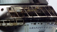Grandeur of the Seas adlı lüks yolcu gemisi cuma günü Baltimore’dan yola çıkmıştı. Normal seyrine devam eden geminin arka bölümü pazartesi gece 02.50 sıralarında birden yanmaya başladı. Büyük panik yaşayan yolcular can yeleklerini takarak beklemeye başladı. Geminin kaptanı ise CocoCay […]