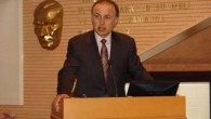Yusuf Sertkaya’nın “DTO’da artık muhalefet var” söylemini eleştiren, İMEAK DTO Yönetim Kurulu Başkanı Metin Kalkavan, 10 Mayıs 2013 tarihinden itibaren muhalefet değil, sektörün bütünü olduğunu söyledi. Deniz Ticaret Odası Meclisi’ni TBMM ile karıştırılmamasını isteyen Kalkavan, her bireyin kendi muhaleftini yapma […]