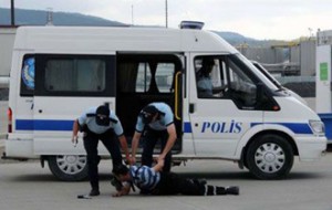 Kepez Beldesinde bulunan limanda, Emniyet Müdürlüğü, Sahil Güvenlik Grup Komutanlığı,