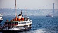 İki kıta arasında 5 gün boyunca sürecek doğaçlama tiyatro gösterisi yolcularını bekliyor. Beşiktaş-Kadıköy Şehir Hatları vapurları 5 gün boyunca ‘tiyatro gösterine’ ev sahipliği yapacak. 17-21 Haziran tarihleri arasında düzenlenecek gösteriler vapur yolcularını tiyatro ve dansla buluşturup keyifli bir sanat performansına […]