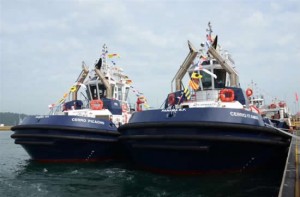Panama Kanalı siparişini verdiği 14 yeni römorkörden ikisini teslim aldı.