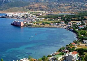 İzmir’in cennet ilçesi Karaburun nihayet yat limanı ve yolcu iskelesine