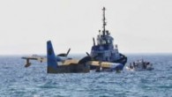 Uçaktakilerin durumlarının iyi olduğu bildirildi. İtalyan pilot Francesko K.’nin kullandığı penguen olarak adlandırılan CL-215 tipi amfibik yangın söndürme uçağı, dün saat 15.00 sıralarında, iki Türk personelle birlikte Efes-Selçuk Havalaanı’ndah eğitim için kalkış yaptı. Kalkış sırasında uçağın lastiği patladı. Havalanan uçağın […]