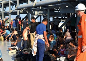 Deniz tankeri M/T Rhoud Ennous, Cezayir’den yüklediği 30 bin ton