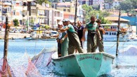 40 yıl öncesine kadarİstanbul’da 55 tane olan dalyandan şimdilerdesadece3 tane kaldı. Mesleğin yok olmasından korkuluyor. Her geçen yıl balık türlerinin ve miktarının azalması, modern avlanma teknolojileri ve çalışacak personel bulunamaması dalyancılık mesleğini tehdit ederken,BeykozDalyanı geleneksel balıkçılığı yaşatan sembollerderin başında. Balığa […]