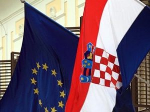 Hırvatistan’ın üyeliğinin komşu İtalya’nın limanlarına ticari canlanma ve ekonomik büyüme