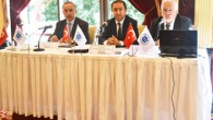 Sektörün sorunlarının tartışıldığı İMEAK Deniz Ticaret Odası Müşterek Meslek Komiteleri Toplantı’sına Ulaştırma, Denizcilik ve Haberleşme Bakanlığı Müsteşar Yardımcısı Suat Hayri Aka, Deniz ve İç Sular Düzenleme Genel MüdürüCemalettin Şevli, Kıyı Yapıları ve Tersaneler Genel Müdürü Hızır Reis Deniz, Tehlikeli Mal […]