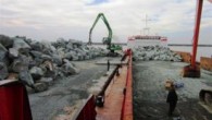 Hopaport, Hopa Limanı’nda yılın ilk 6 ayındaki işlem hacmini geçen yılın aynı dönemine göre artırmayı başardı. Hopaport, 2012’nin ilk 6 ayında 413.171 ton olarak gerçekleştirdiği elleçleme miktarını 2013 yılının ilk 6 ayında 11.500 ton artırarak 424.733 tona çıkartma başarısını gösterdi. […]