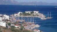 Muğla’nın Datça İlçesi’nde, balıkçı barınağı statüsündeki liman, uluslararası deniz yolcu trafiğine yeniden açılıyor. Liman kapanana kadar her cumartesi günü günübirlik seferlerle Simi’den Datça’ya gelen Yunanlılar, iki yıl aradan sonra yeniden bu şirin ilçeyi ziyaret etmeye hazırlanıyor. Tekirdağ’da, feribottan inen bir […]