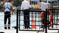 Bakırköy’de deniz otobüsüne binmek isterken suya düşen Irak’lı anne ile 2 yaşındaki oğlu iskelede görevli baş gemici ile diğer personel tarafından kurtarıldı. Hastaneye kaldırılan anne ile çocuğun sağlık durumlarının iyi olduğu öğrenildi. ANNE İLE OĞLU DÜŞTÜ BAŞ GEMİCİ SUYA ATLADI […]