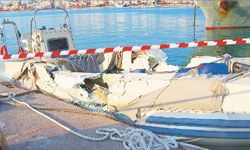 Teknede yakalanan ikisi Türkiye Cumhuriyeti vatandaşı ikisi Yunan dört kişi