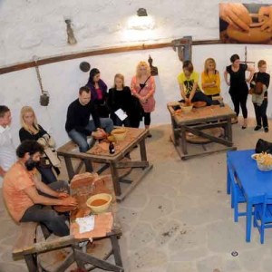 ALİ BALLI – Bodrum’da yaşamını çömlek ve amfora sanatına adayan